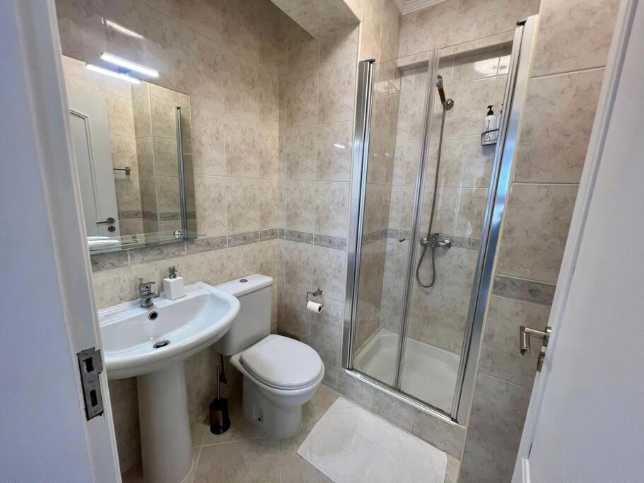 Luxury Modern Beach Apartment Quarteira Dış mekan fotoğraf