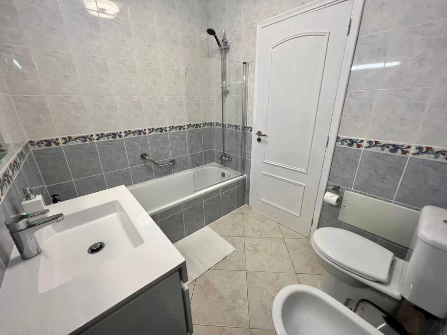Luxury Modern Beach Apartment Quarteira Dış mekan fotoğraf