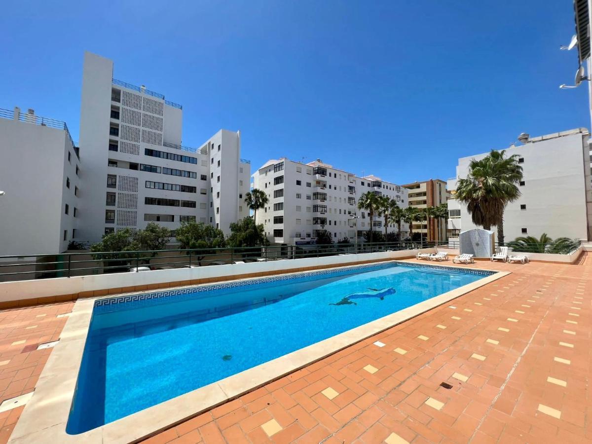 Luxury Modern Beach Apartment Quarteira Dış mekan fotoğraf